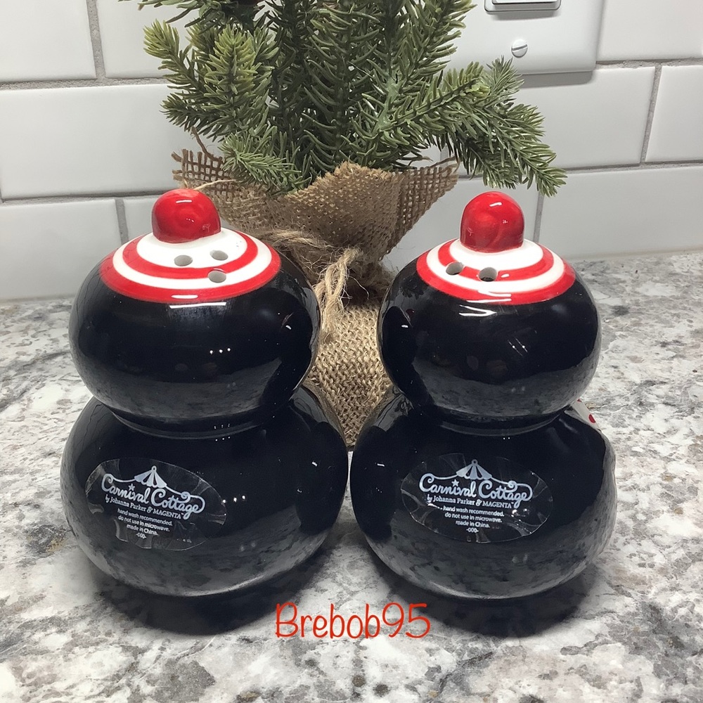 Johanna Parker Carnival Cottage Christmas Penguin Salt & Pepper Super Cute - Picture 3 of 6